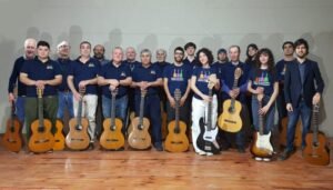 guitarras en concierto - cultura para armar